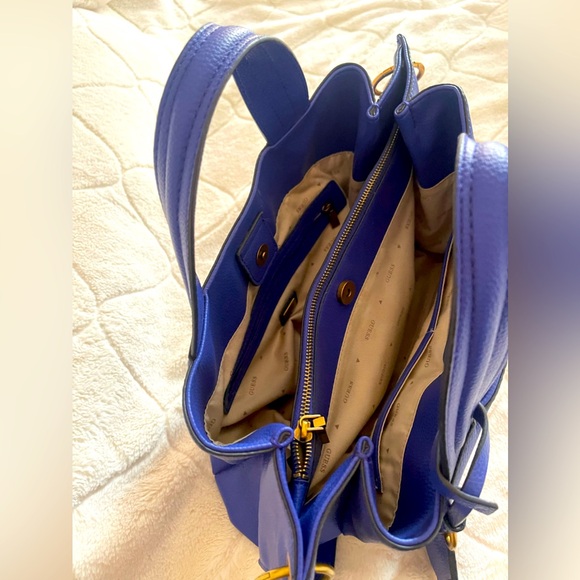 Blue Guess Handbag - Picture 3 of 7